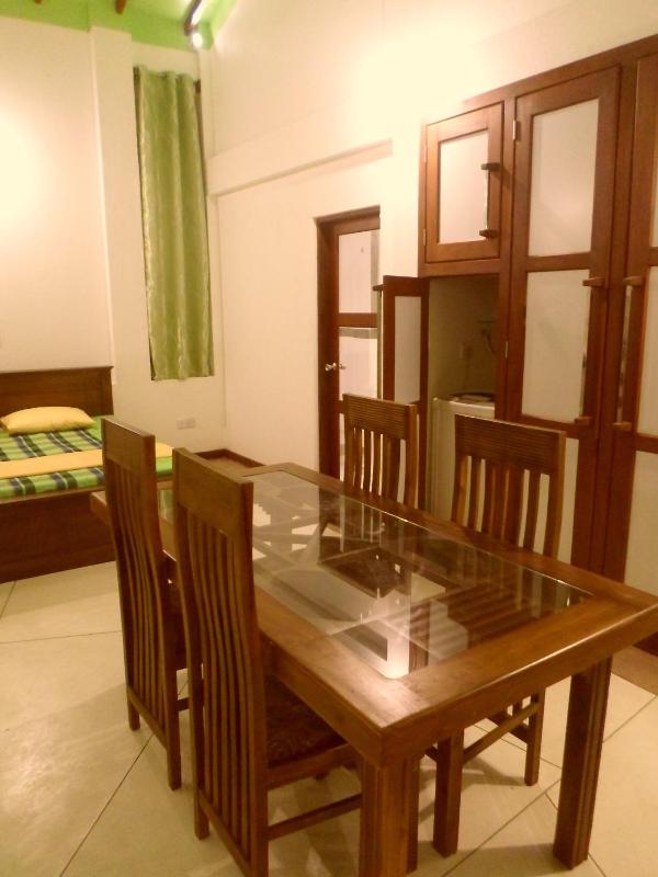 Nilas Holiday Apartments - image 2