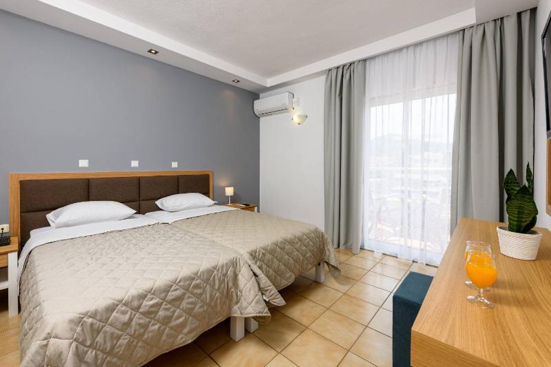 Single Room image 3