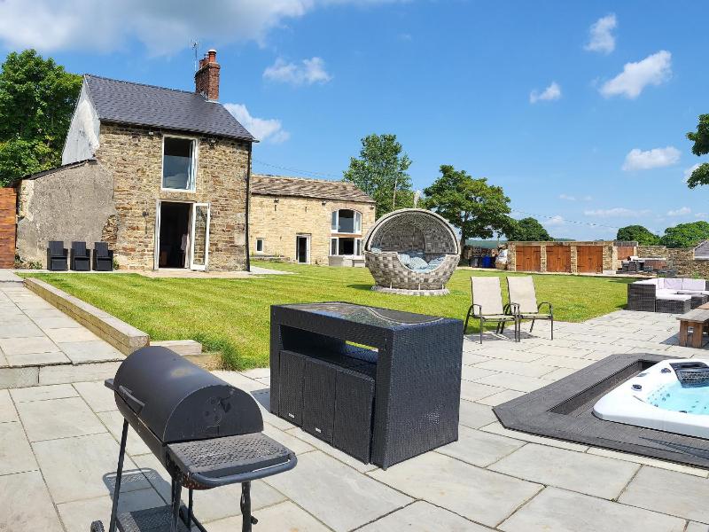 Top Hill Farm Cottage - image 33
