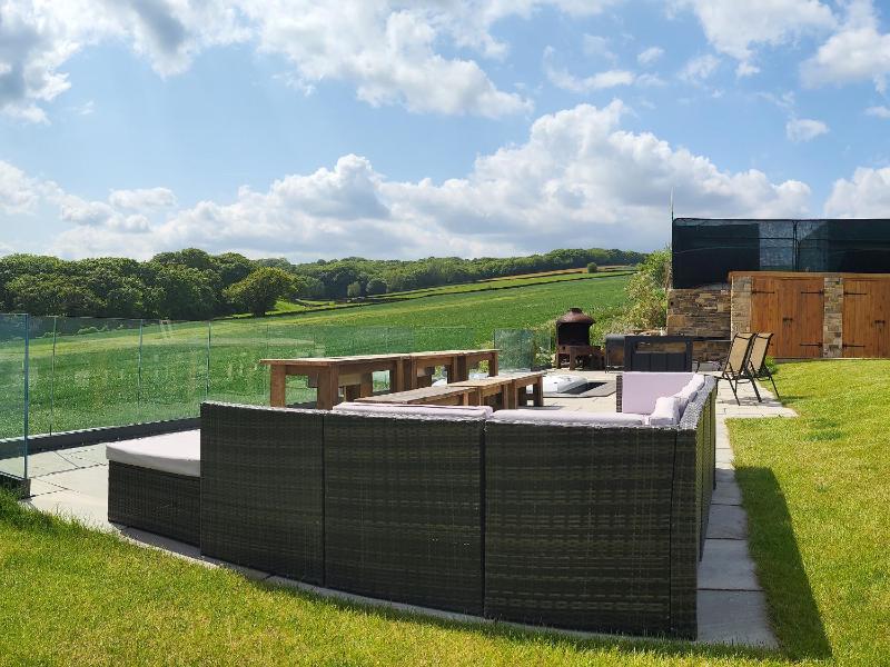 Top Hill Farm Cottage - image 10