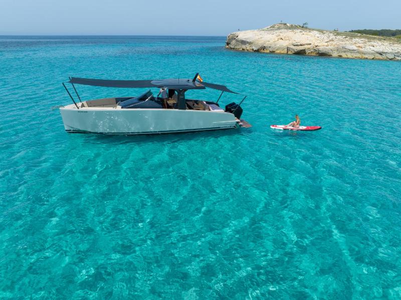 Villa with Sea View image 3