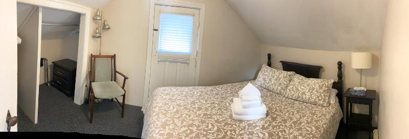 Douglas Guest House - image 10