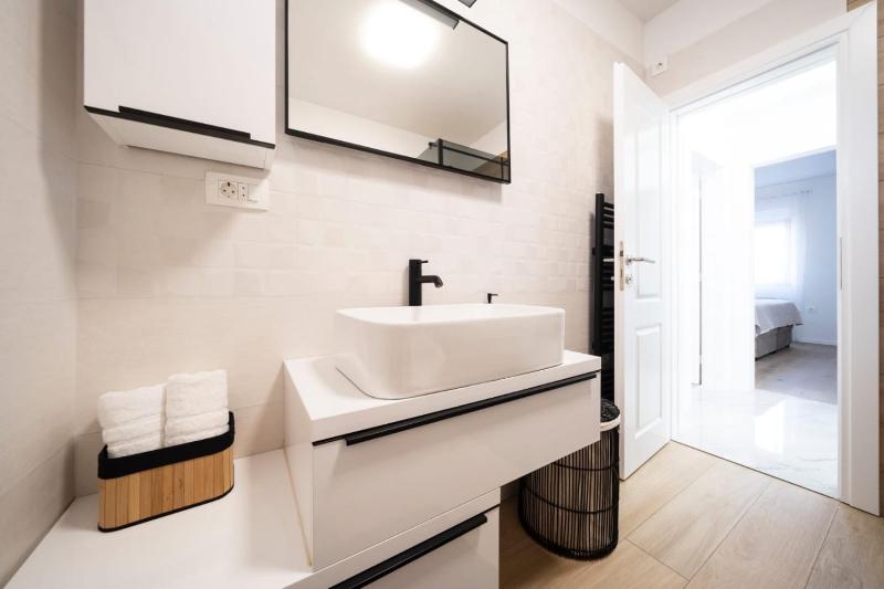 Apartmani Carmen - image 16