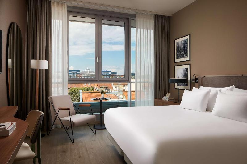 Superior Double Room image 1