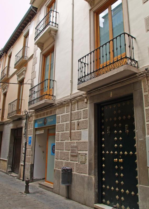 Granada Old Town Hostel - image 5