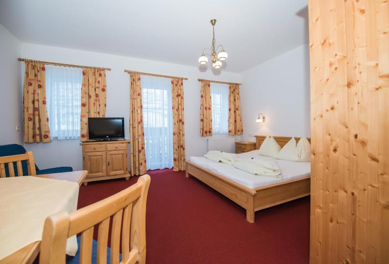 One-Bedroom Apartment (2 Adults) image 1