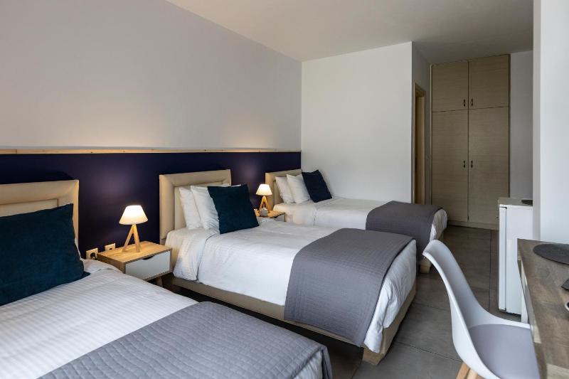 Superior Room image 4
