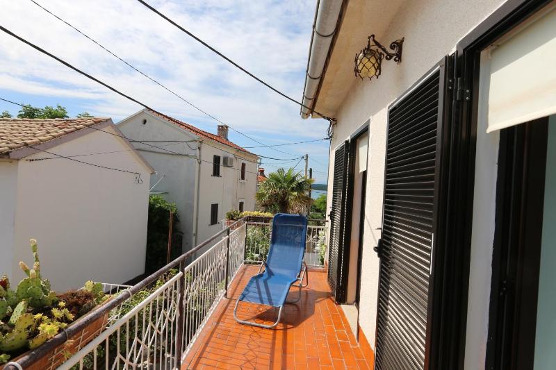Three-Bedroom House image 2