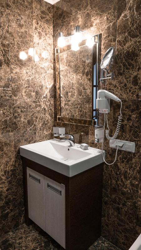 Junior Suite image 3