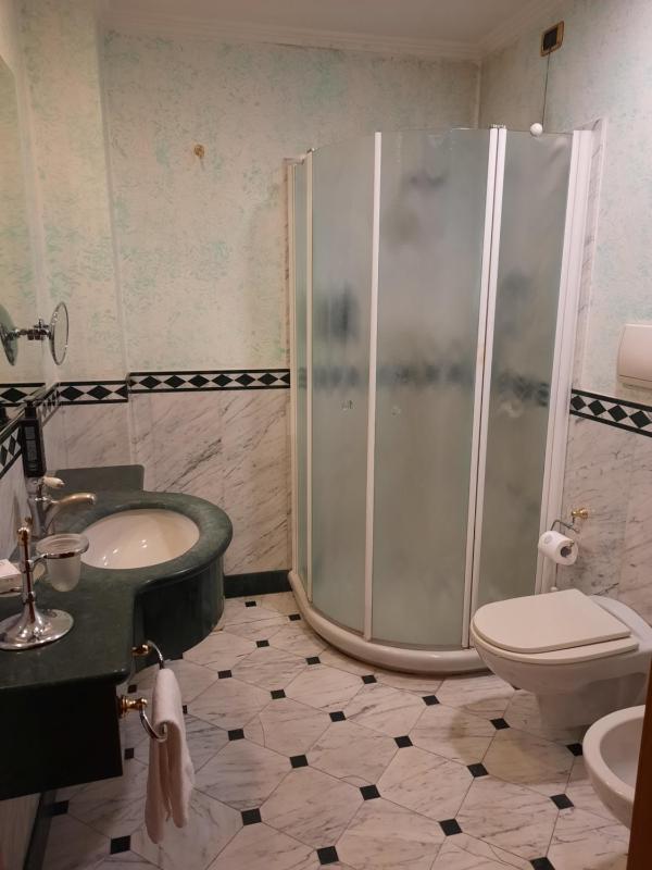 Standard Double Room image 4