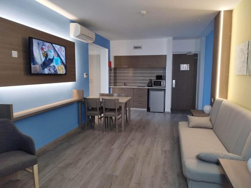 Junior Suite image 1
