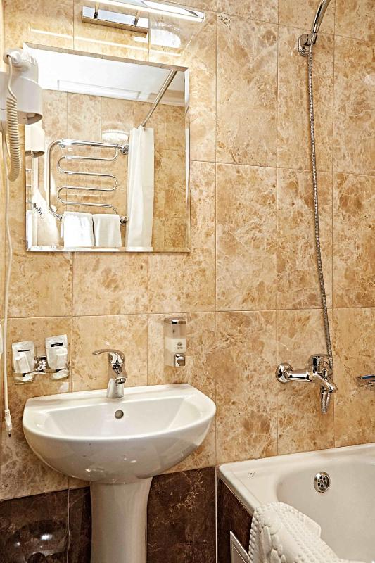 Standard Single Room image 4