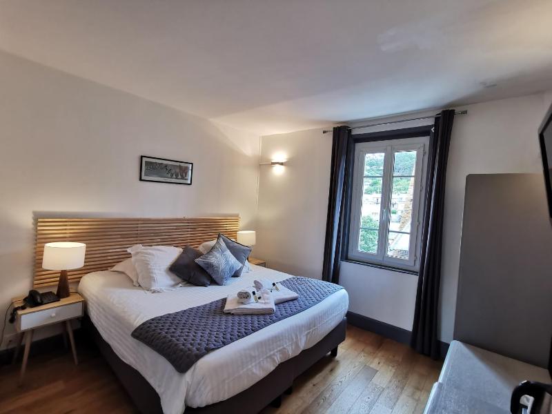 Superior Double Room image 2