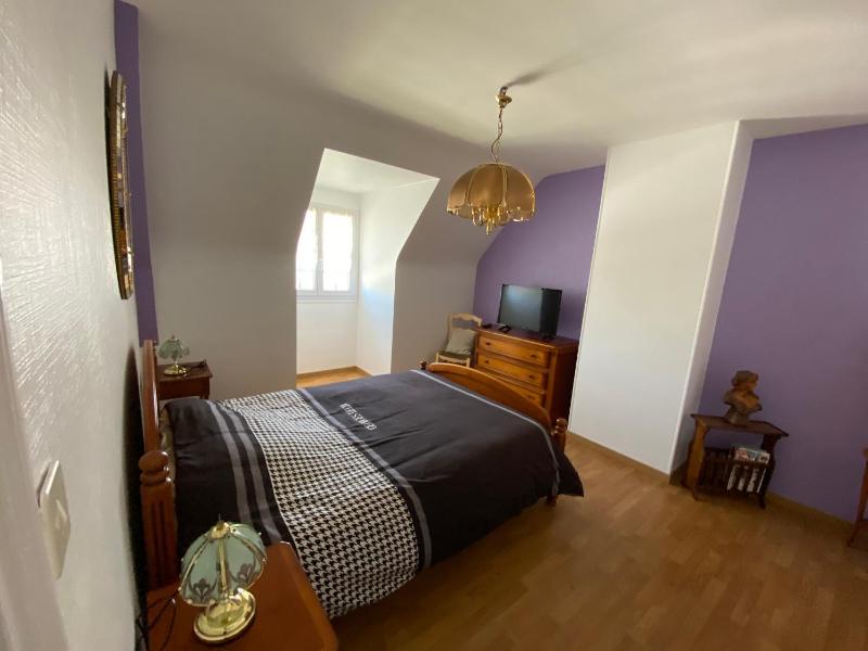 Three-Bedroom House image 3