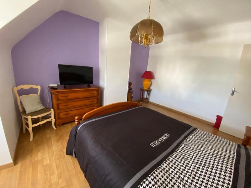 Three-Bedroom House image 2