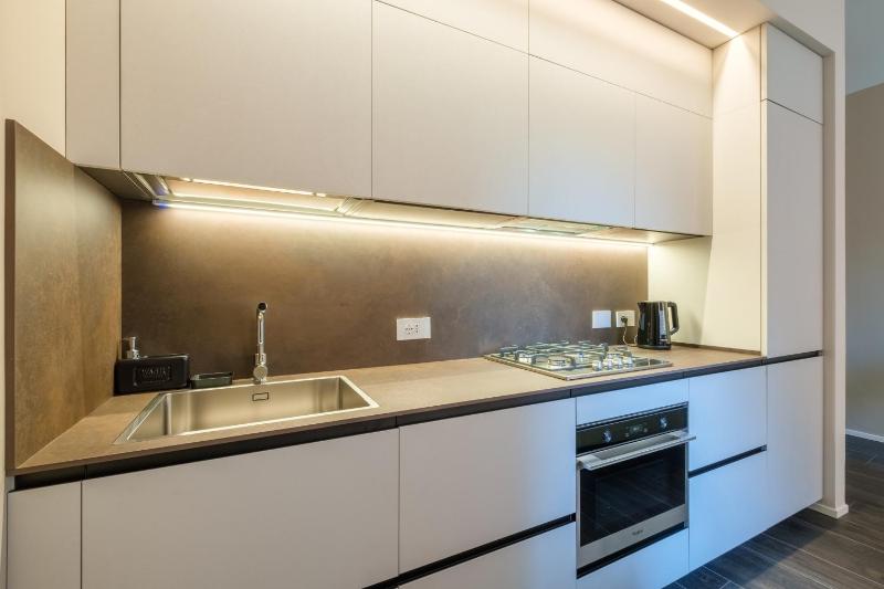 Golden Suite by Studio Vita - image 10