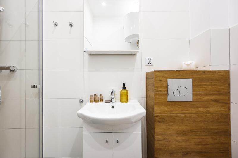 Milky Studio Sopot by OneApartments - image 3