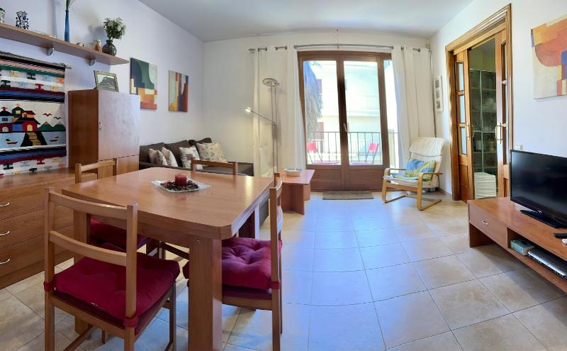 LETS HOLIDAYS CENTRIC APARTMENT with POOL in TOSSA 2 - image 13