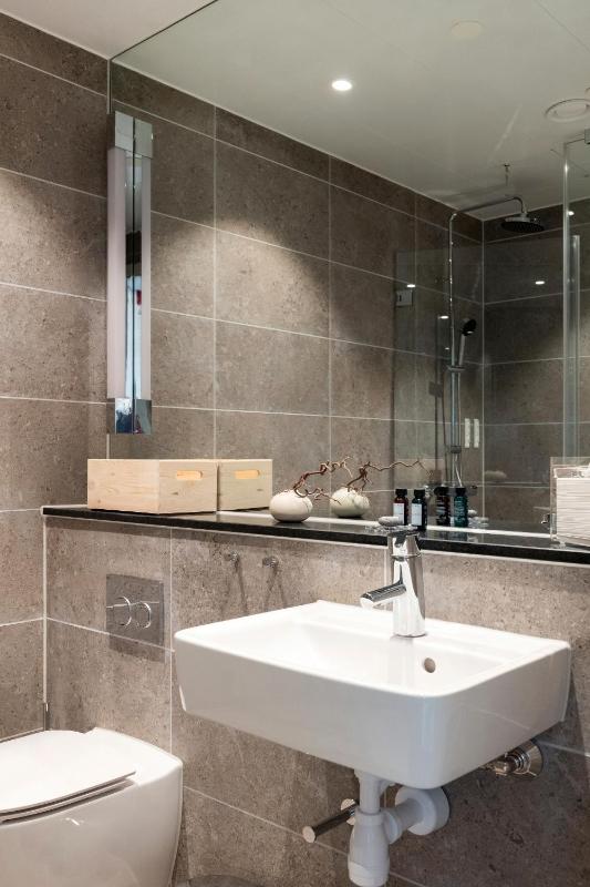 Suite image 2
