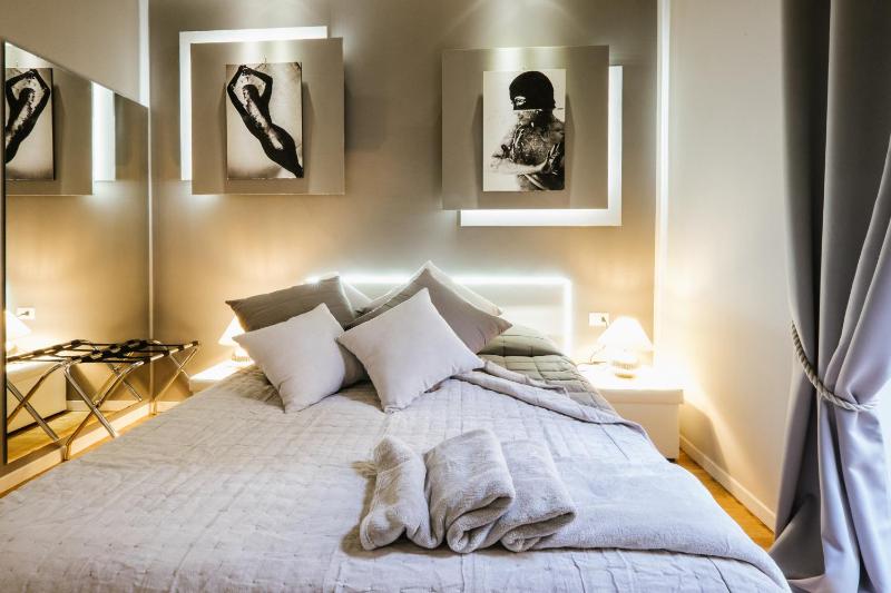 Deluxe Suite image 2