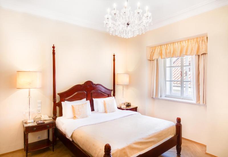 Standard Double or Twin Room image 2