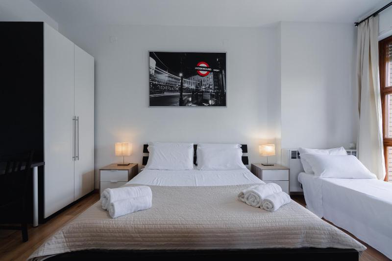 Double Room with Private Bathroom image 2