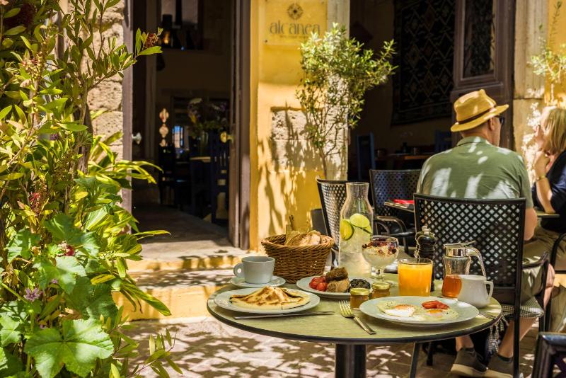 Alcanea Boutique Hotel - image 7
