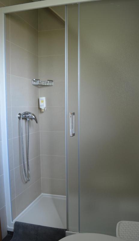 Double Room with Balcony image 3