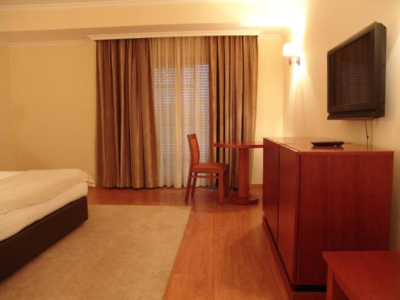 Budget Double or Twin Room image 2