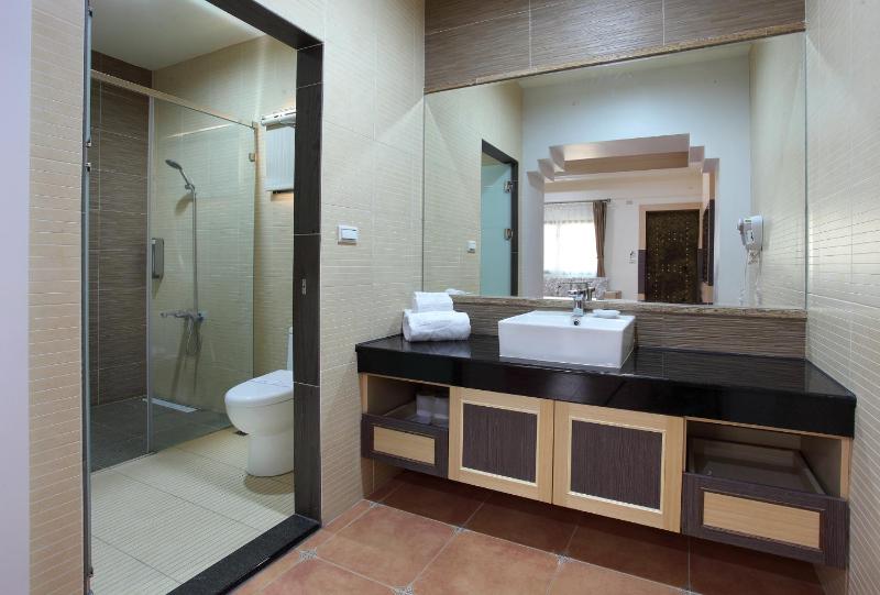 LanHai Inn - image 16