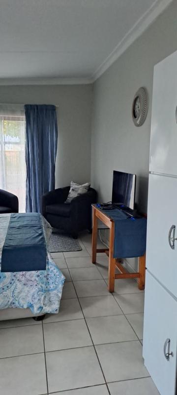 The Cottage Unit - image 5