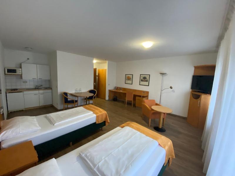 Comfort Apartment Twin image 1