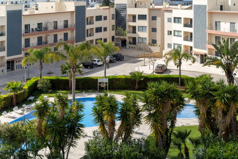 Cozy modern apartment 111 by Destination Algarve - image 12