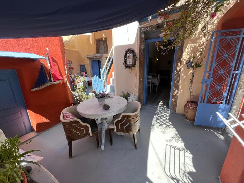 Junior Cave Apartment image 4