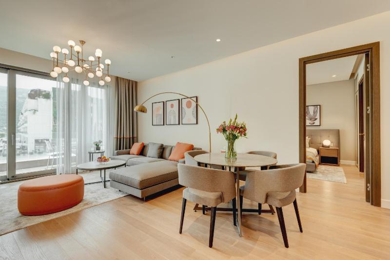 Mimosa Suite image 1