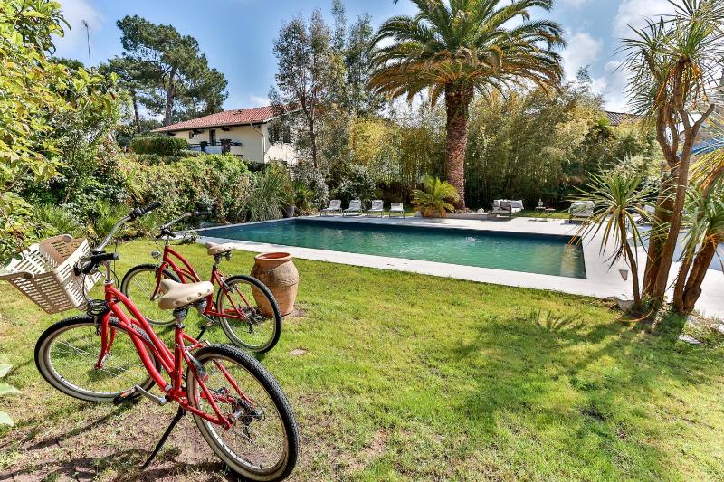 Embruns - Location vacances capbreton superbe villa avec jardin et piscine chauffée - image 18
