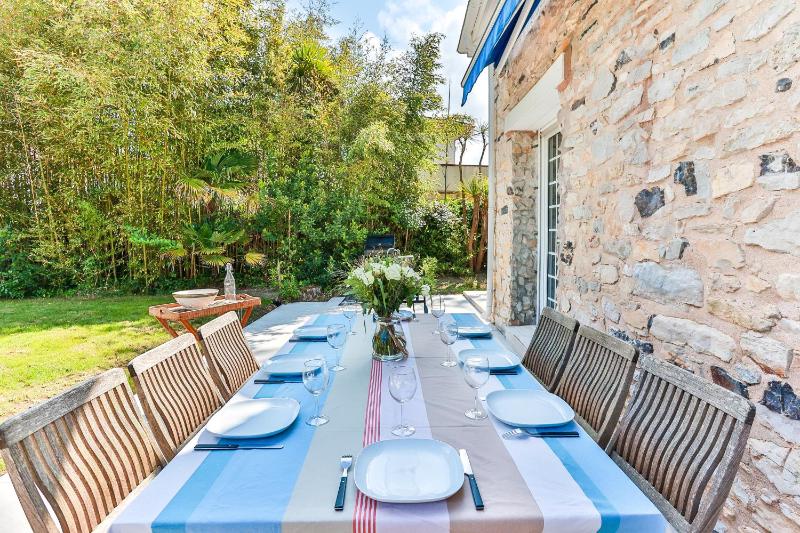 Embruns - Location vacances capbreton superbe villa avec jardin et piscine chauffée - image 15