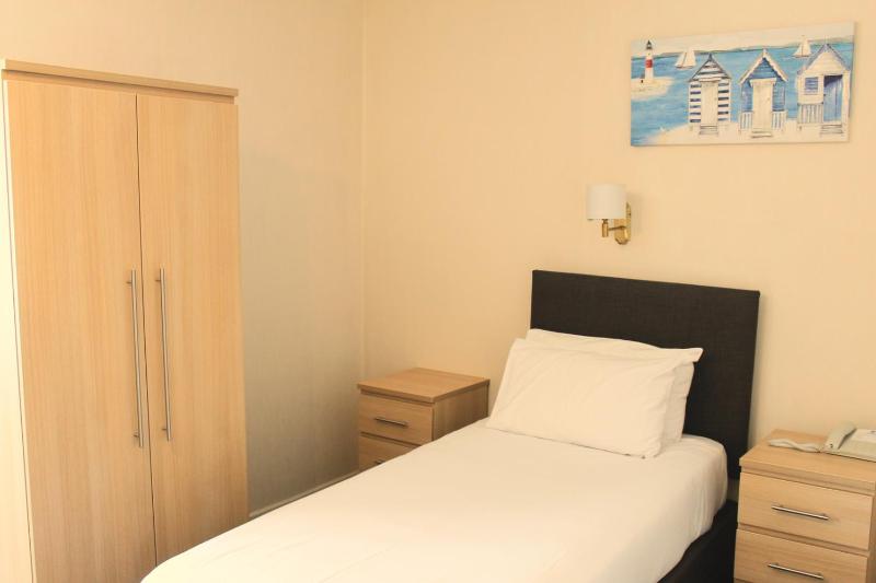 Best Western Weymouth Hotel Rembrandt - image 4
