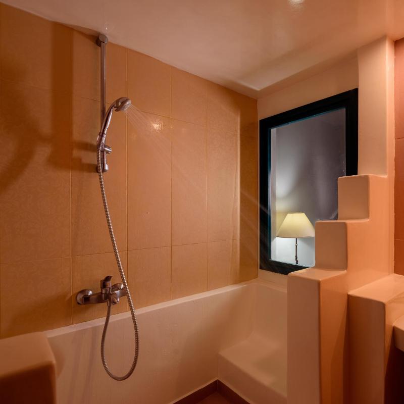 Maisonette  (4 Adults) image 3