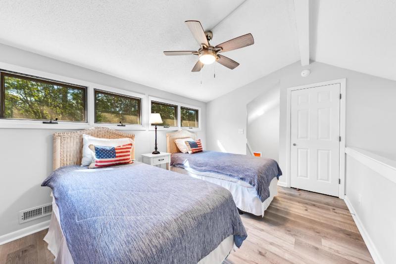 507 Tarpon Pond Cottage - image 29
