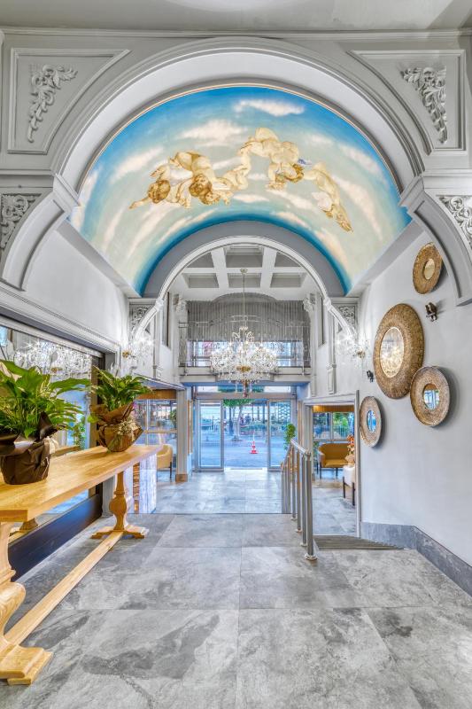 Numa Port Hotel - image 32