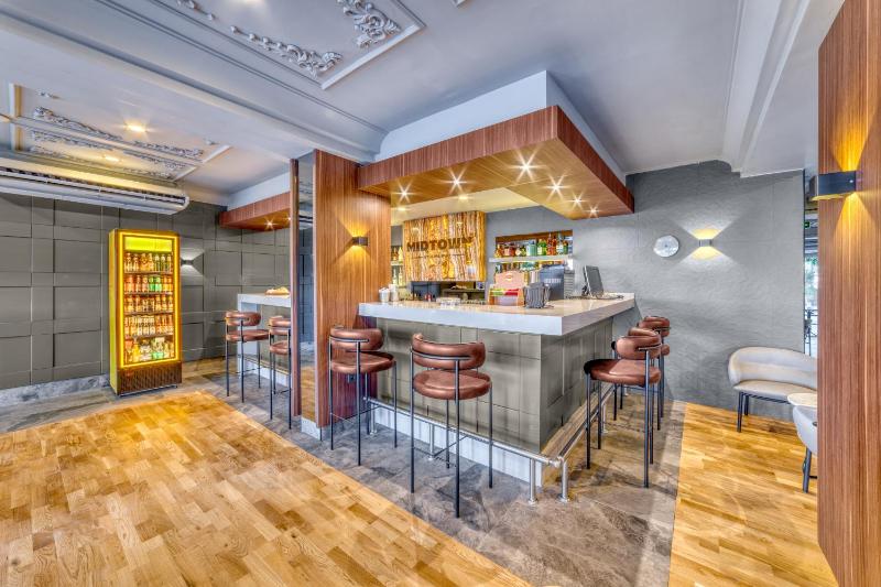 Numa Port Hotel - image 41