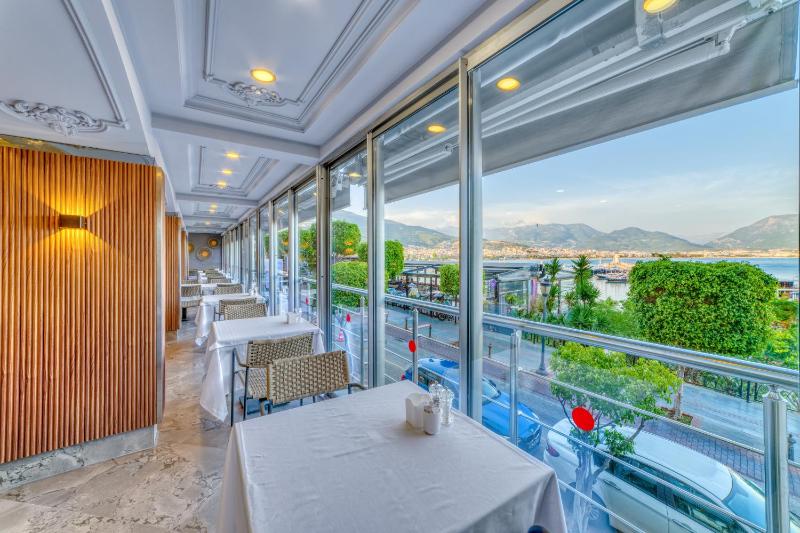 Numa Port Hotel - image 48