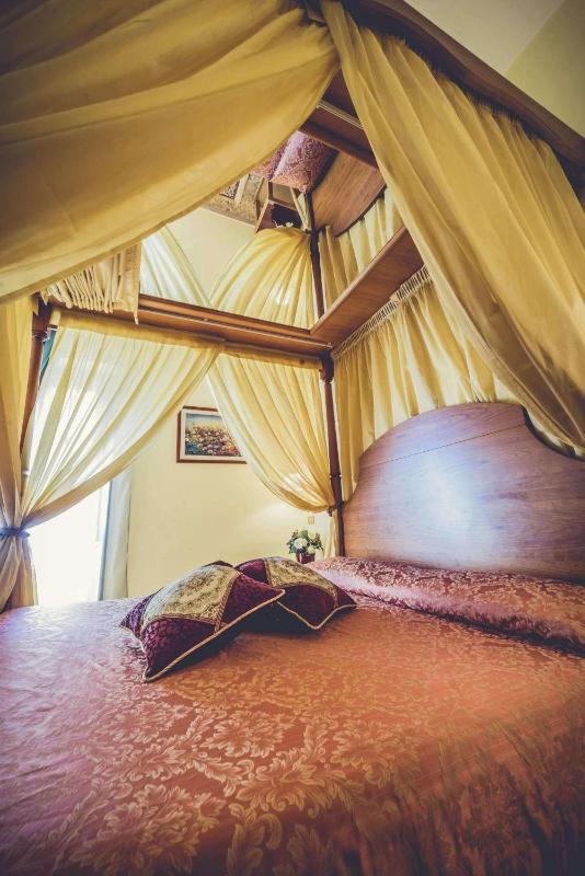 Luxury Double Room image 4