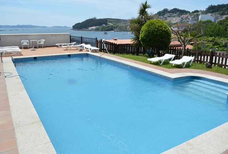 Apartamentos Sinás Playa - image 12