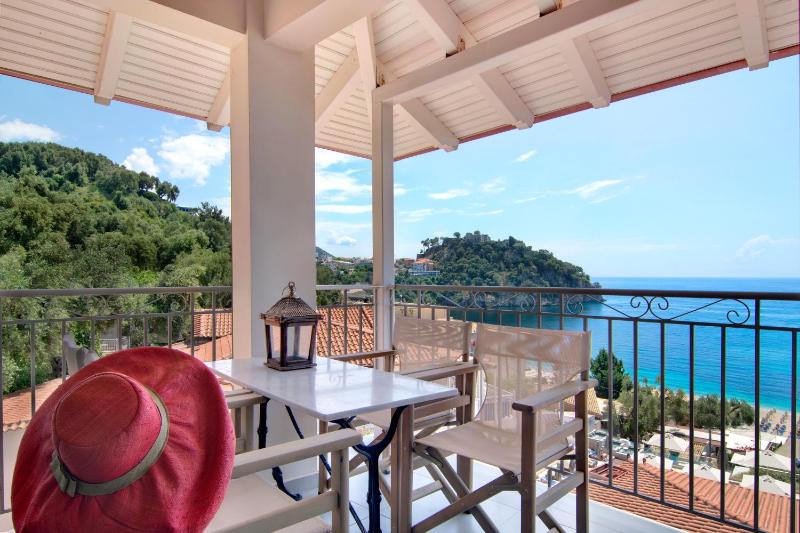 Two Bedroom Apartment with Balcony and Sea View image 4
