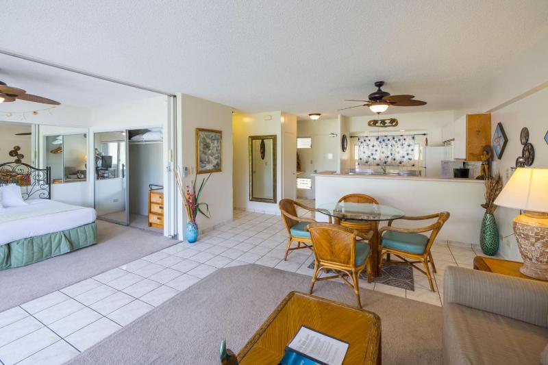 One-Bedroom Park View image 3