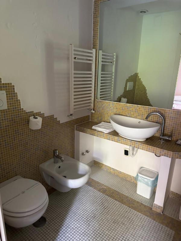 Double Room with Extra Bed (3 Adults) image 2