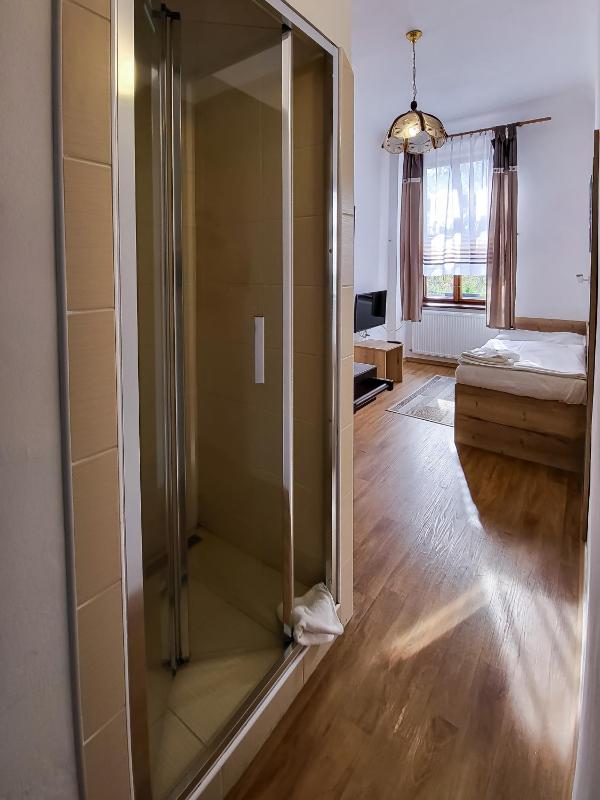 Single Room image 1