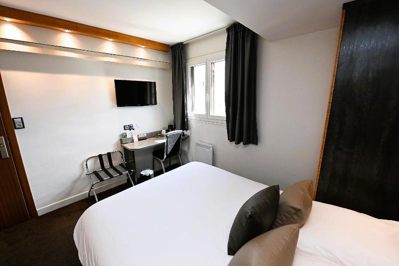 Single Room image 2